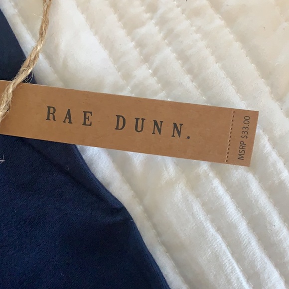 Women’s muscle tank - Picture 2 of 2